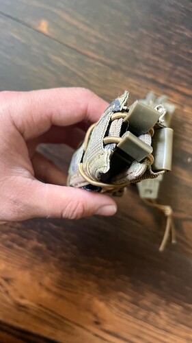 fasty pistol