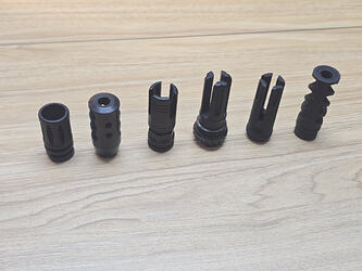 Flash hider