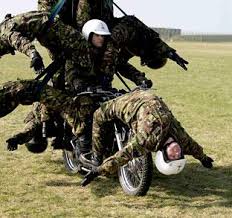 militarny rower.jpg
